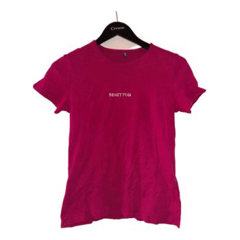 Pink Benetton t-shirt