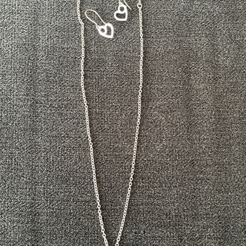 Kalevala Lovebird Silver necklace and earrings set
