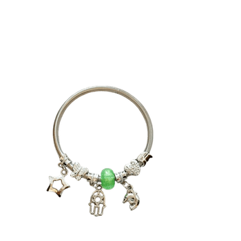 Hopeinen charm-rannekoru