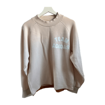 Vaaleanpunainen adidas collegepaita