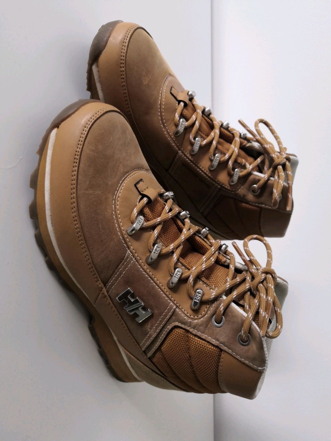 Helly hansen shoes
