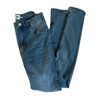 157. Jeans