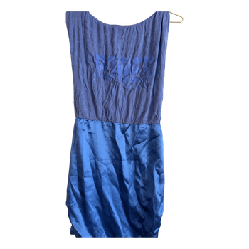 Elisabetta Franchi blue dress