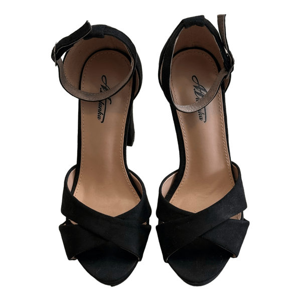 Mulanka Black block heel sandals