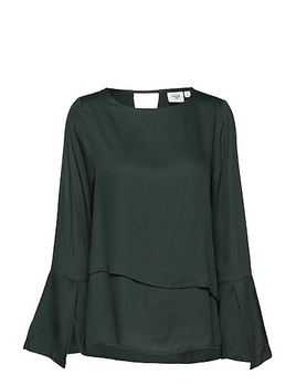 Green BLOUSE W. LAYERS
