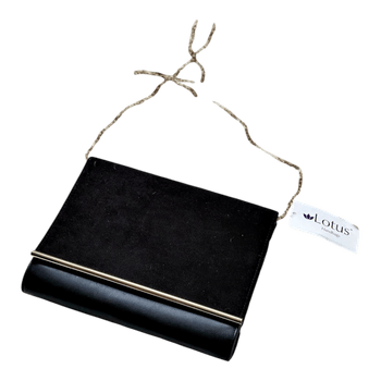 Black clutch