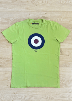 T-shirt Ben Sherman. Size S