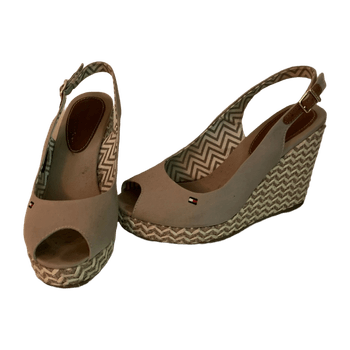 Tommy hilfiger sandals