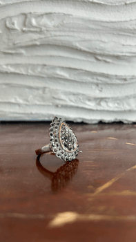 Jewellery: ”Diamond Silver Ring” 