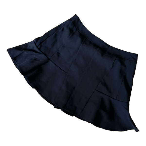 Black skort