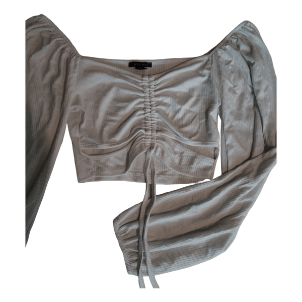 Valkoinen off-shoulder toppi