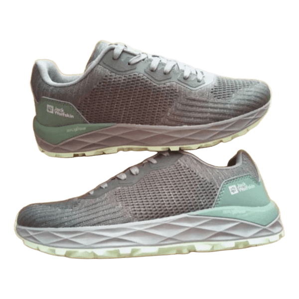 Jack Wolfskin grey sneakers