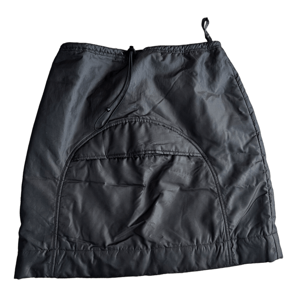 Black quilted mini skirt