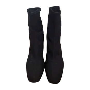 Stradivarius boots