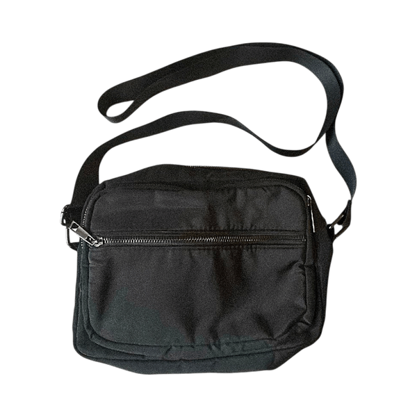 Black messenger shoulder bag