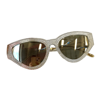 Kaupanpäälle: sunglasses