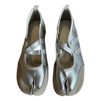 Silver tabi ballet flats