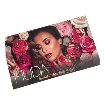 Huda Beauty eyeshadow palette