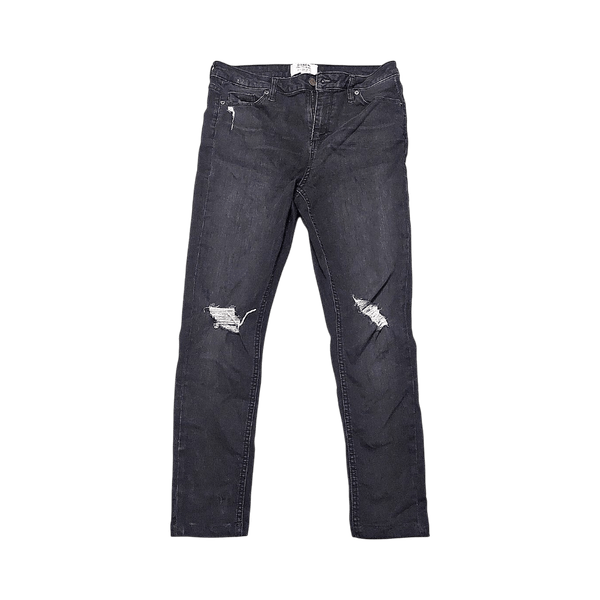 Black skinny jeans
