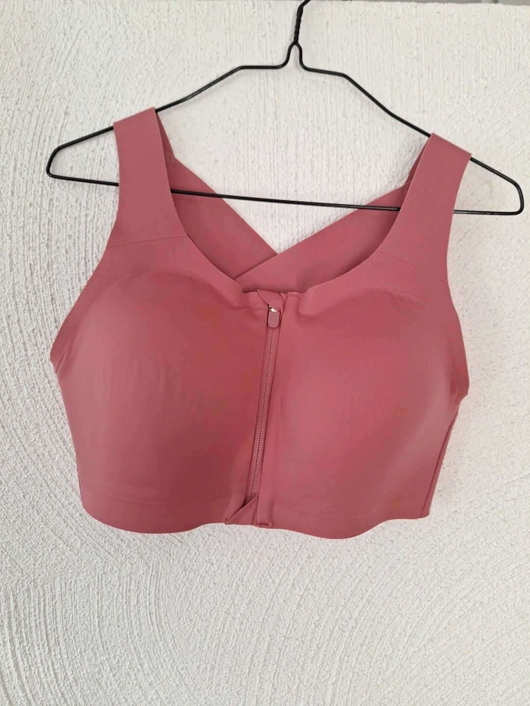 Lululemon sportswear