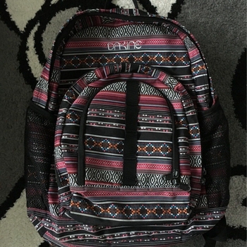 Dakine bag