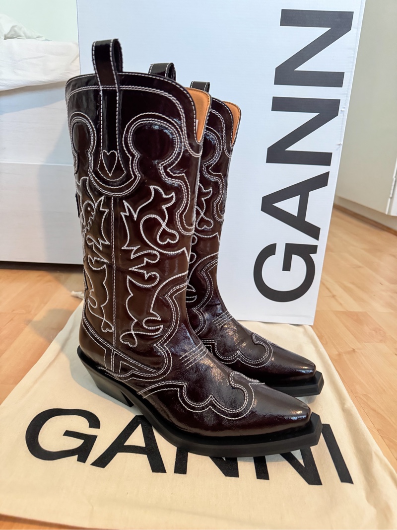 Ganni Cowboy bootsit