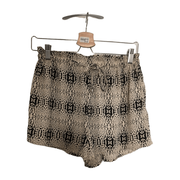 Bik bok shorts