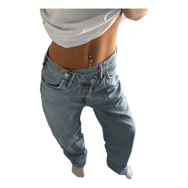 Light blue crossover jeans