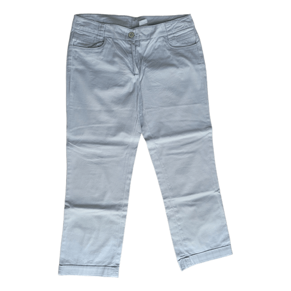 Capri pants