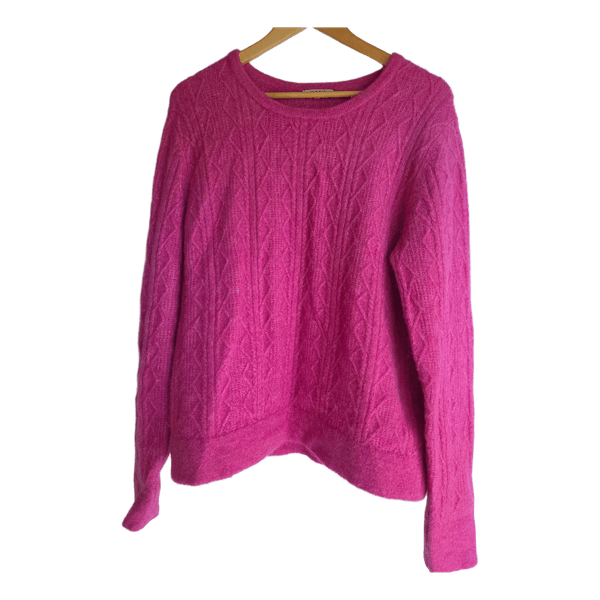 Różowy sweter z alpaką
