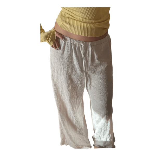 White crinkled wide trousers