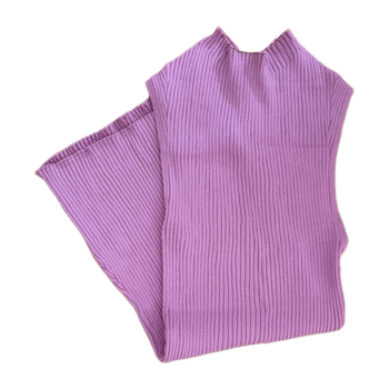 Pink ribbed knit top