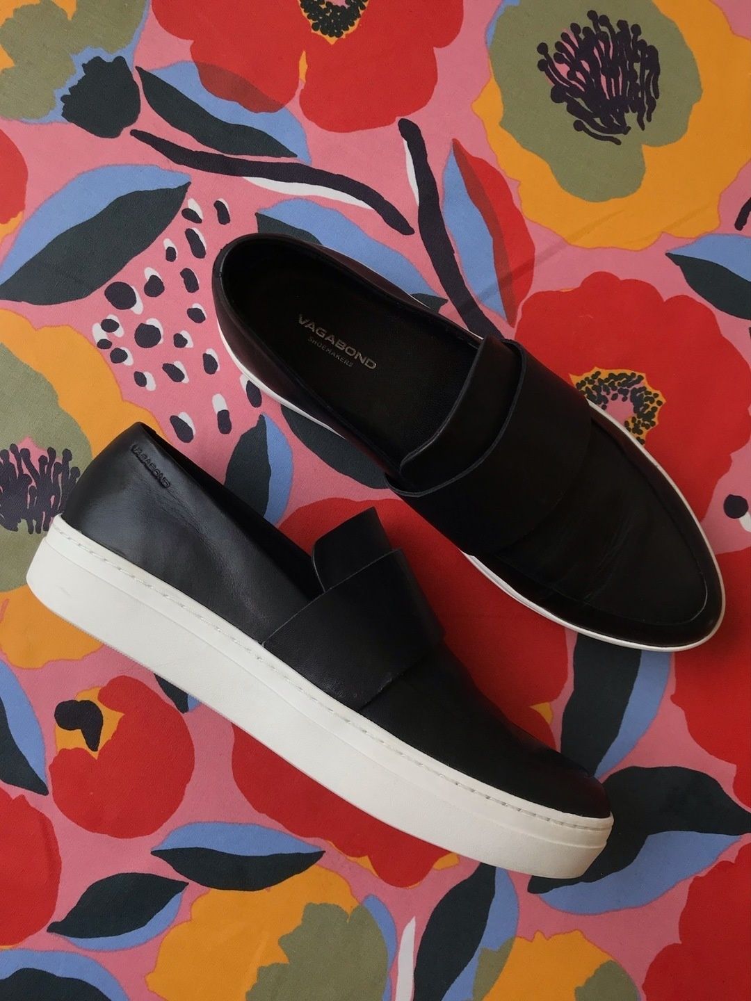 Vagabond sneakers