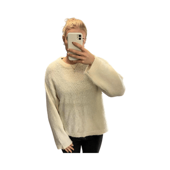 Valkoinen neulepaita