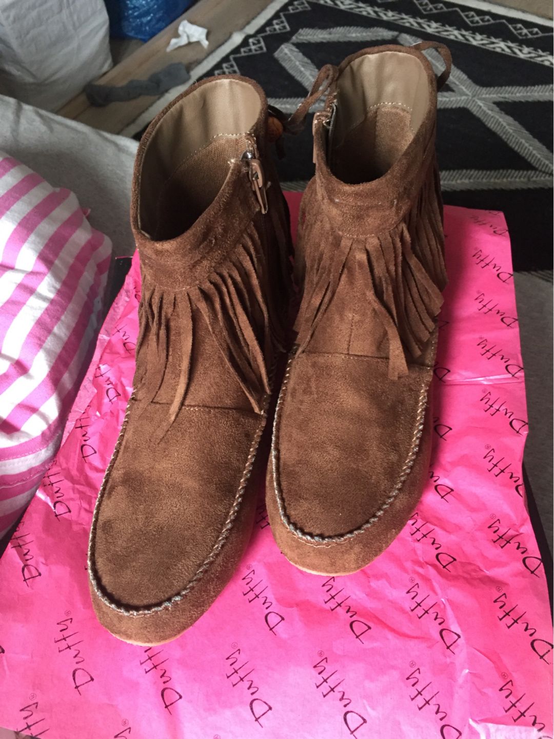 Duffy shoes