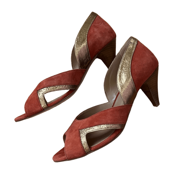 Ameska heels