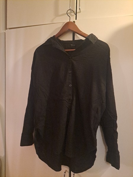 Musta Lindex pellava viskoosi pusero