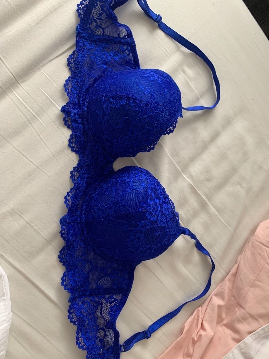 Bra clothing