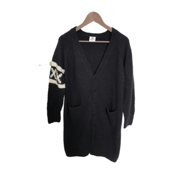 Fingercross cardigan