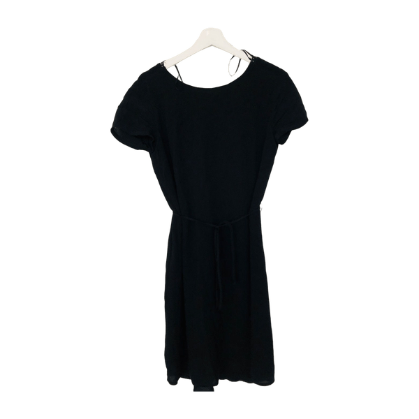 Object dress