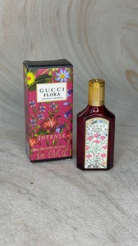 Gucci Flora Gorgeous Gardenia