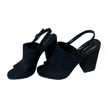 Graceland heels