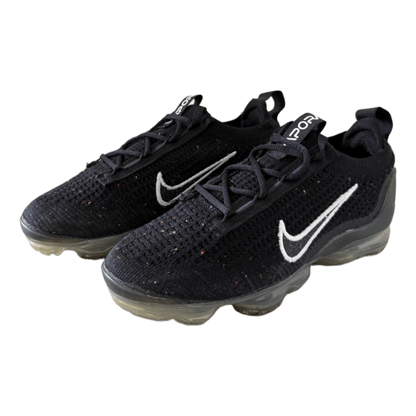 Nike tennarit