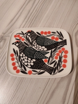Marimekko Oiva Kiiruna lautanen
