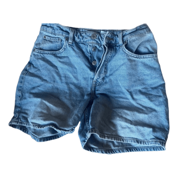 Blå denimshorts