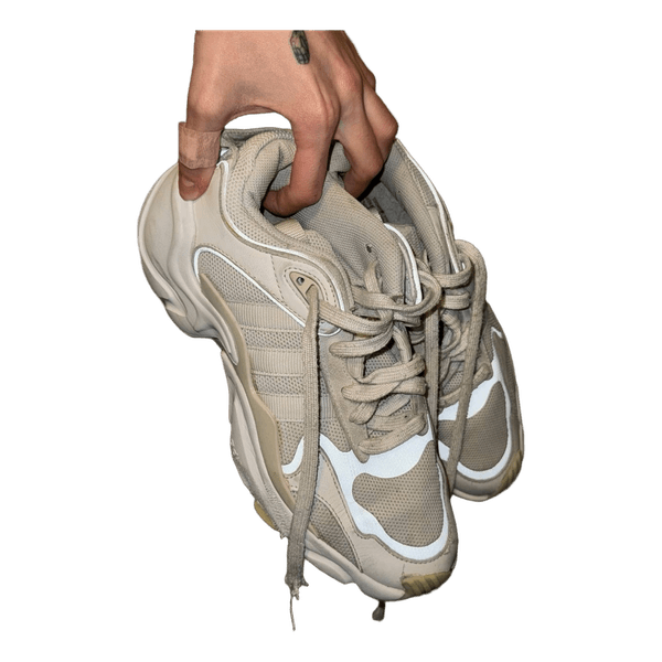 Beige Adidas sneakers