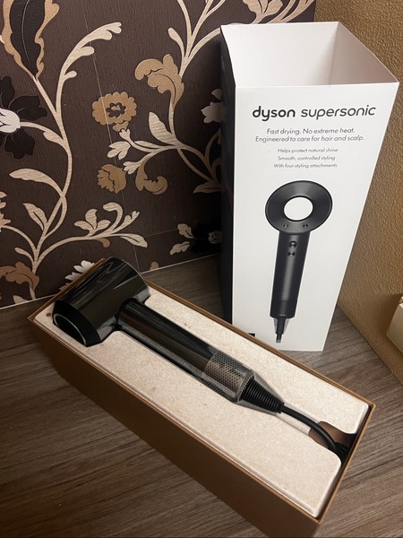 Dyson Supersonic plaukų džiovintuvas new