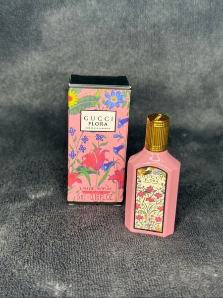 Gucci Flora Gorgeous Gardenia kvepalai