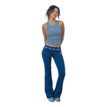 Nike urheilutoppi