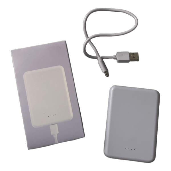 Valkoinen varavirtalähde 5000 mAh